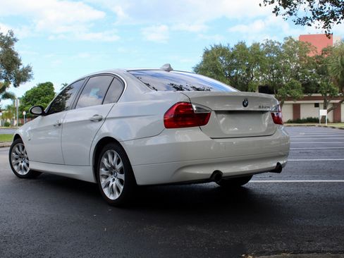 Used 2007 BMW 335xi 335xi Sedan 4D image 4