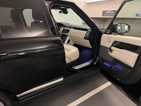 Used 2021 Land Rover Range Rover Westminster Edition image 5