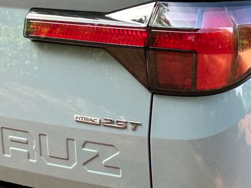 Used 2023 Hyundai Santa Cruz SEL Premium image 8