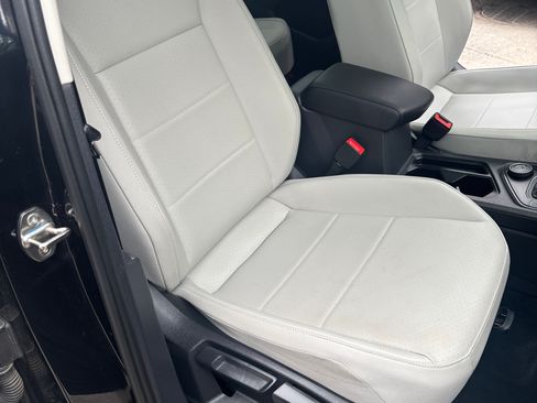 Used 2020 Volkswagen Tiguan SEL AWD/4WD image 8