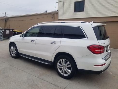 Used 2017 Mercedes-Benz GLS 450 4MATIC image 6