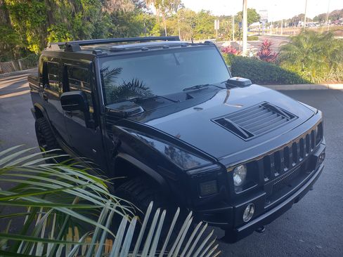 Used 2008 HUMMER H2 SUT Sport Utility Pickup 4D image 1