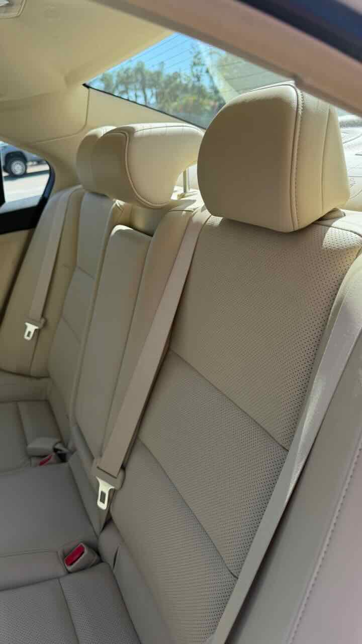 Used 2010 Acura TSX Sedan FWD image 12