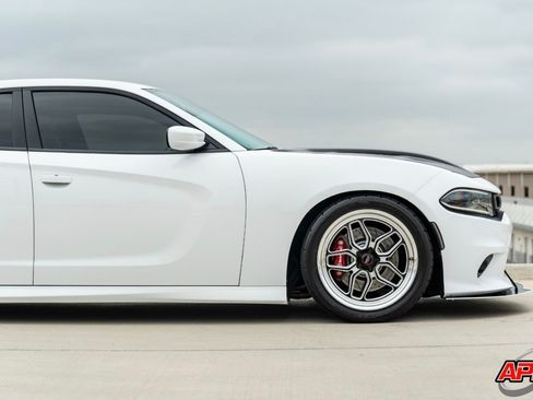 Used 2020 Dodge Charger Scat Pack image 12