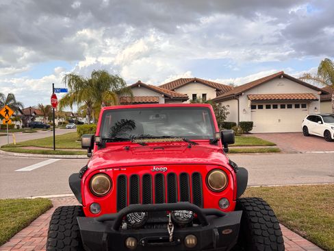 Used 2015 Jeep Wrangler Unlimited Sport w/ Quick Order Package 24S image 2