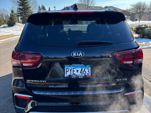 Used 2019 Kia Sorento SX w/ SX Touring Package AWD/4WD image 8