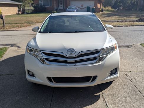 Used 2015 Toyota Venza LE image 5