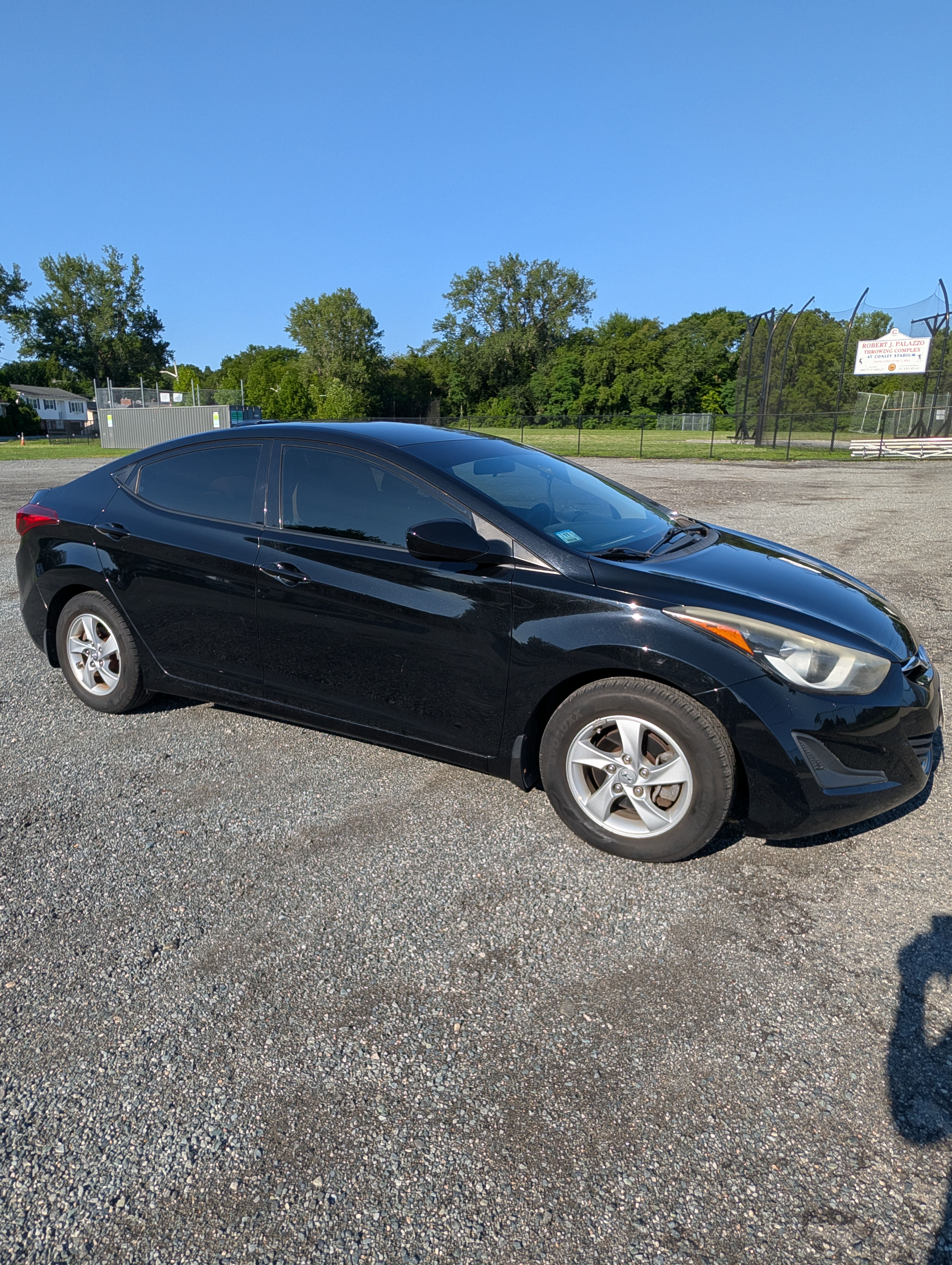 Used 2015 Hyundai Elantra SE FWD image 4