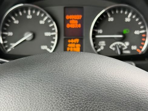 Used 2012 Mercedes-Benz Sprinter 2500 image 19