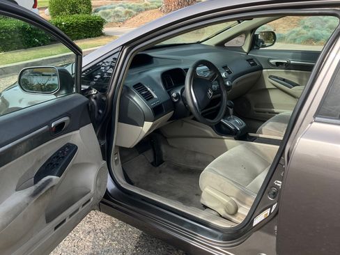 Used 2010 Honda Civic EX image 5