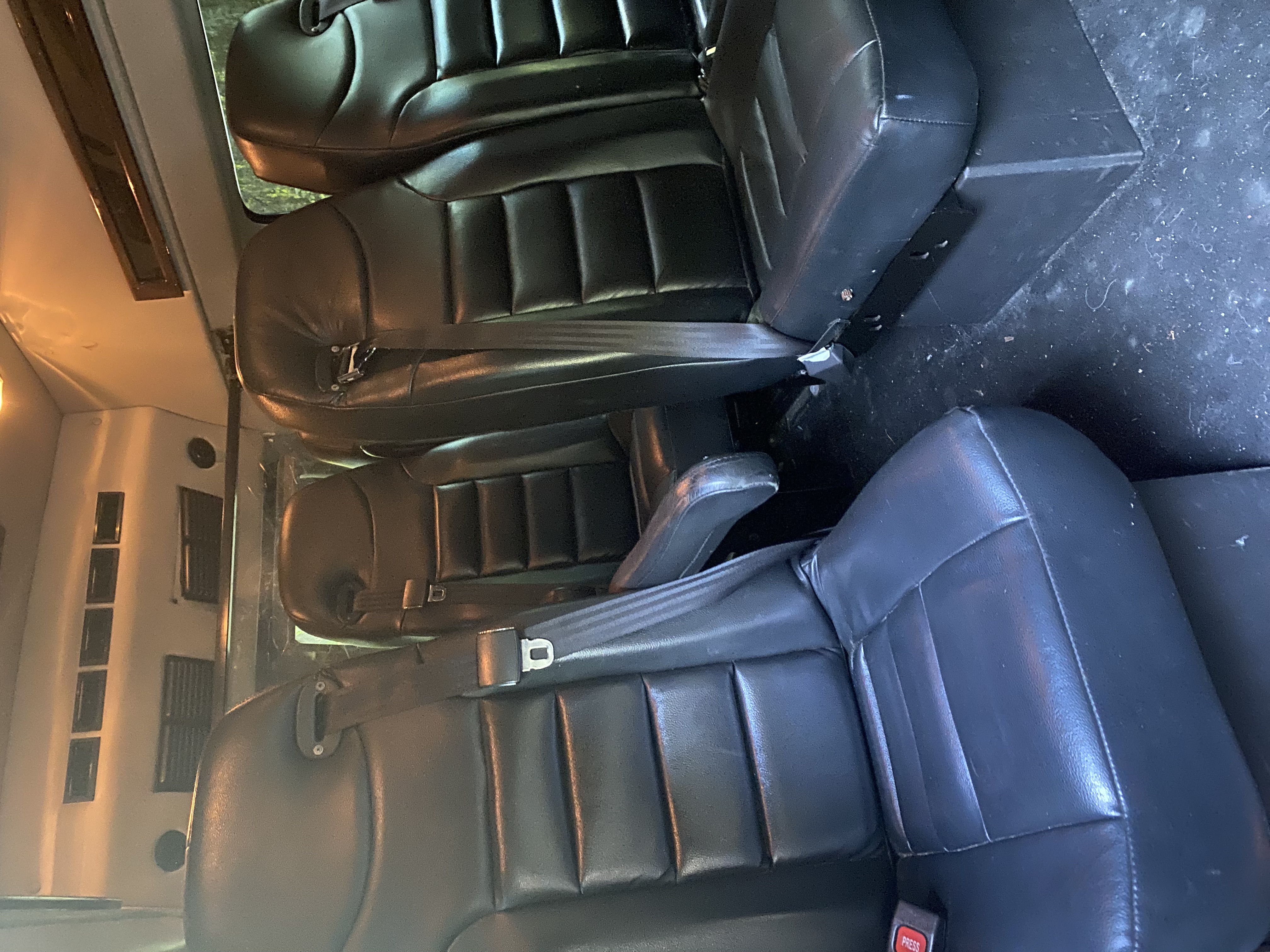 Used 2009 Ford E-250 and Econoline 250 Extended RWD image 17