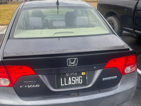 Used 2006 Honda Civic Hybrid Sedan 4D image 6