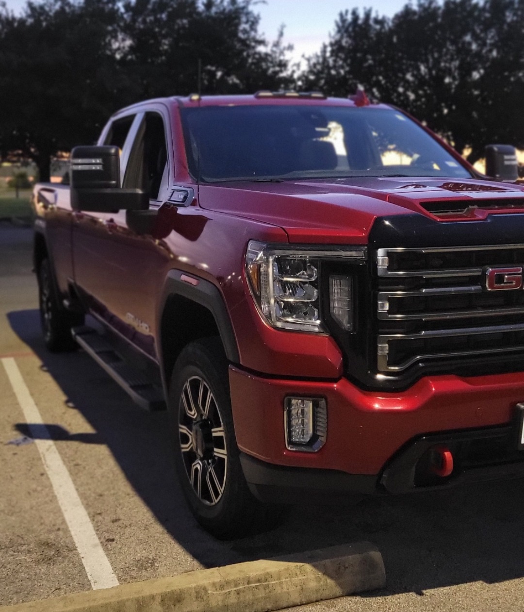 Used 2020 GMC Sierra 2500 AT4 AWD/4WD image 6