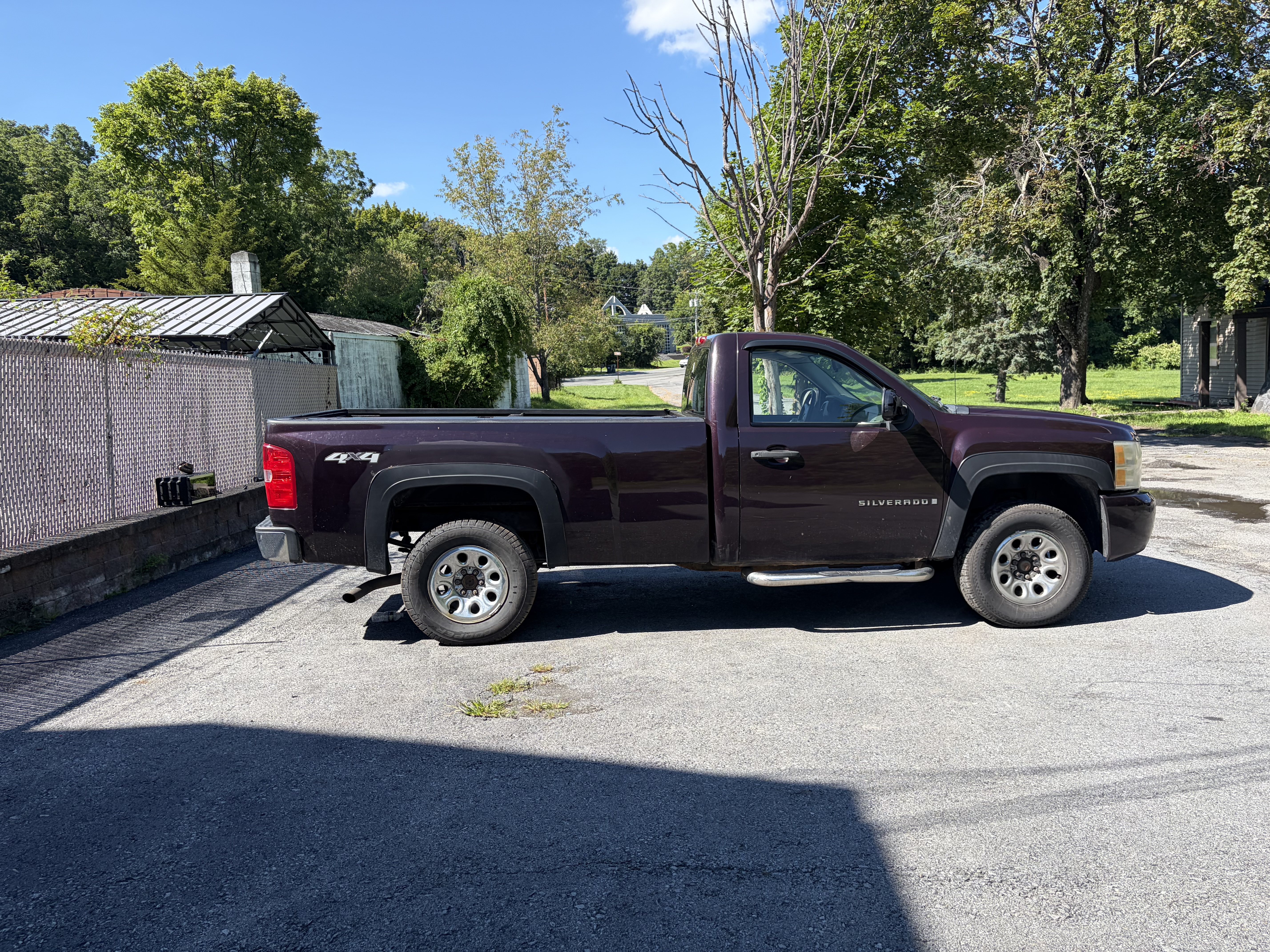 Used 2009 Chevrolet Silverado 1500 W/T w/ LS Package AWD/4WD image 10