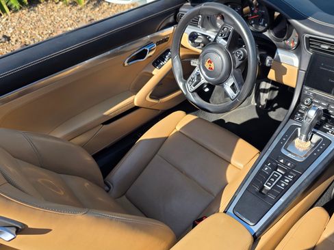 Used 2017 Porsche 911 Carrera S image 16