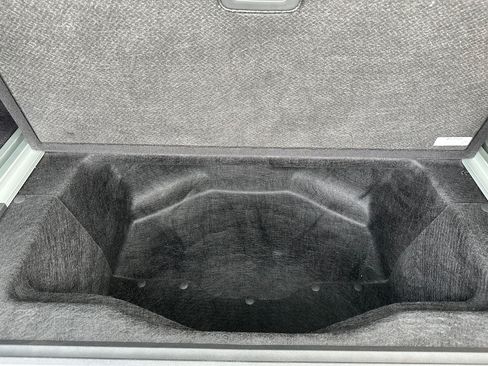 Used 2025 Rivian R1S Adventure image 20