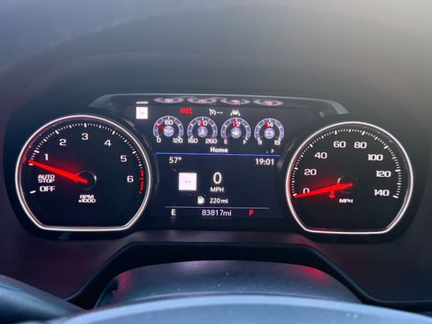 Used 2021 Chevrolet Tahoe Premier image 17