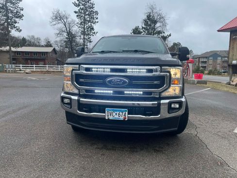 Used 2020 Ford F250 Lariat w/ Lariat Value Package image 4