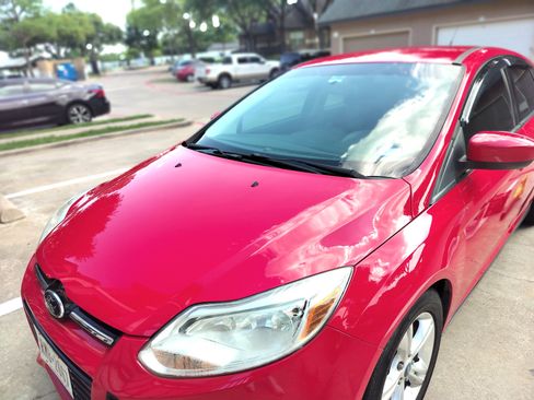 Used 2012 Ford Focus SE FWD image 5