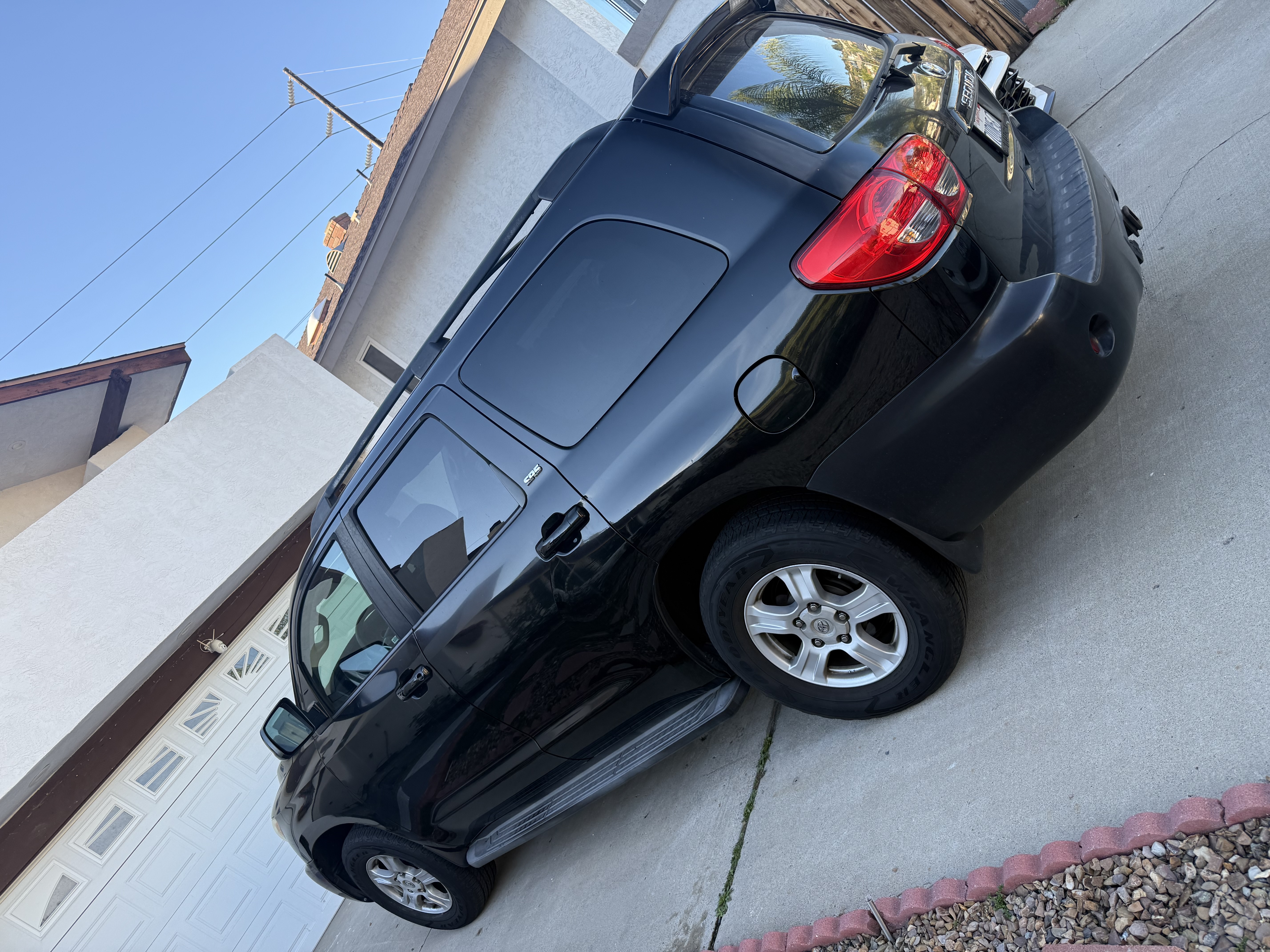 Used 2016 Toyota Sequoia SR5 RWD image 5