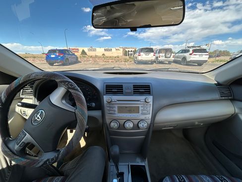 Used 2010 Toyota Camry FWD image 13