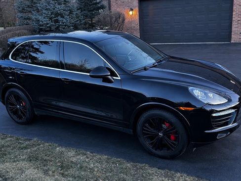Used 2014 Porsche Cayenne image 2