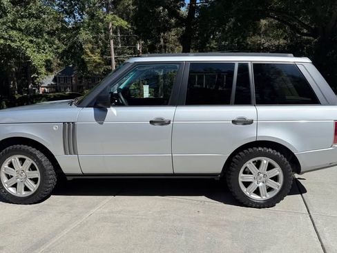 Used 2007 Land Rover Range Rover HSE image 4