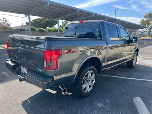 Used 2018 Ford F150 Lariat w/ Equipment Group 502A Luxury AWD/4WD image 13
