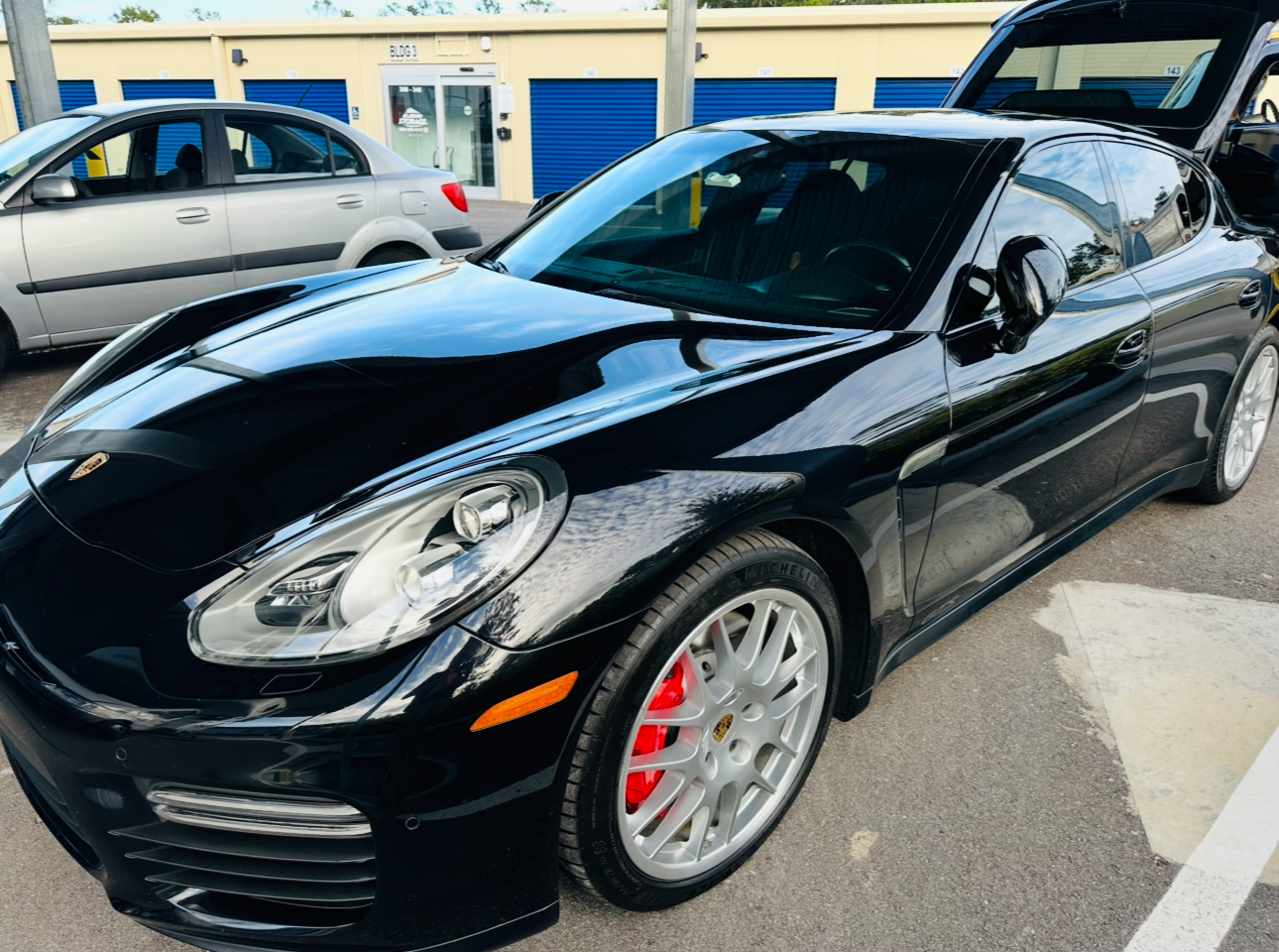 Used 2015 Porsche Panamera GTS AWD/4WD image 14