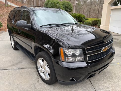 Used 2007 Chevrolet Tahoe LT w/ LT Preferred Equipment Group image 4