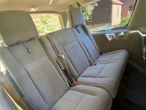 Used 2012 Ford Expedition EL XLT image 4