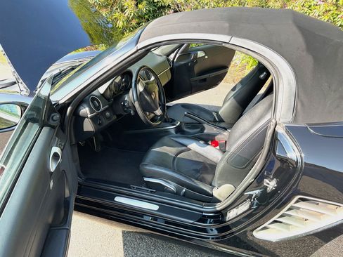 Used 2006 Porsche Boxster S image 6