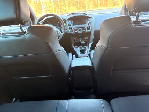 Used 2016 Ford Focus RS image 11