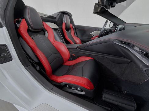 Used 2023 Chevrolet Corvette Stingray Preferred Conv w/ Z51 Performance Package image 18