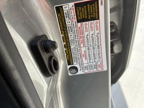 Used 2015 Nissan Versa Note S Plus image 9