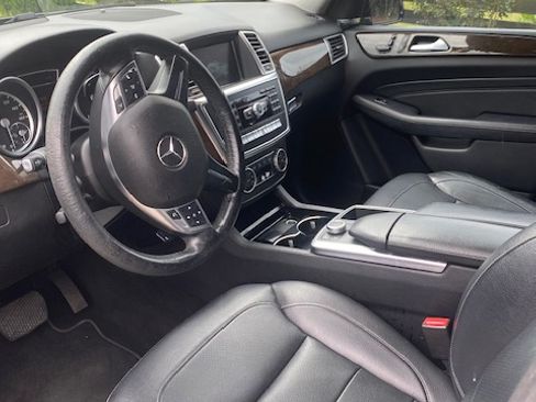 Used 2015 Mercedes-Benz ML 350 4MATIC image 4