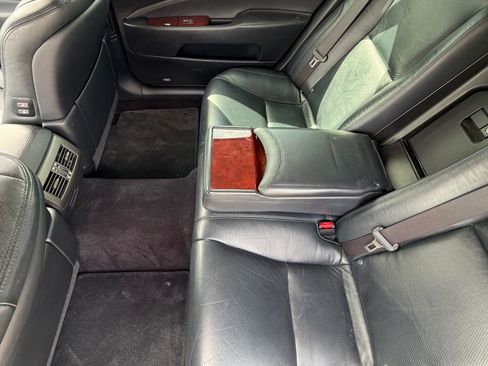 Used 2011 Lexus LS 460 L w/ Luxury Value Edition image 12