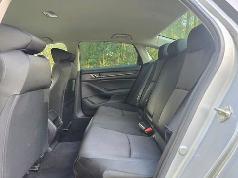 Used 2019 Honda Accord LX image 23