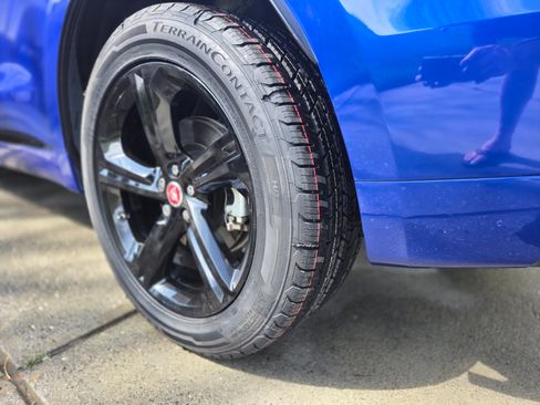 Used 2018 Jaguar F-PACE R-Sport image 22