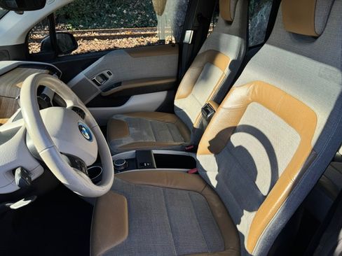 Used 2016 BMW i3 w/ Range Extender image 11