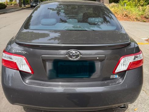 Used 2008 Toyota Camry Hybrid w/ Upgrade Pkg w/ Navigation FWD image 10