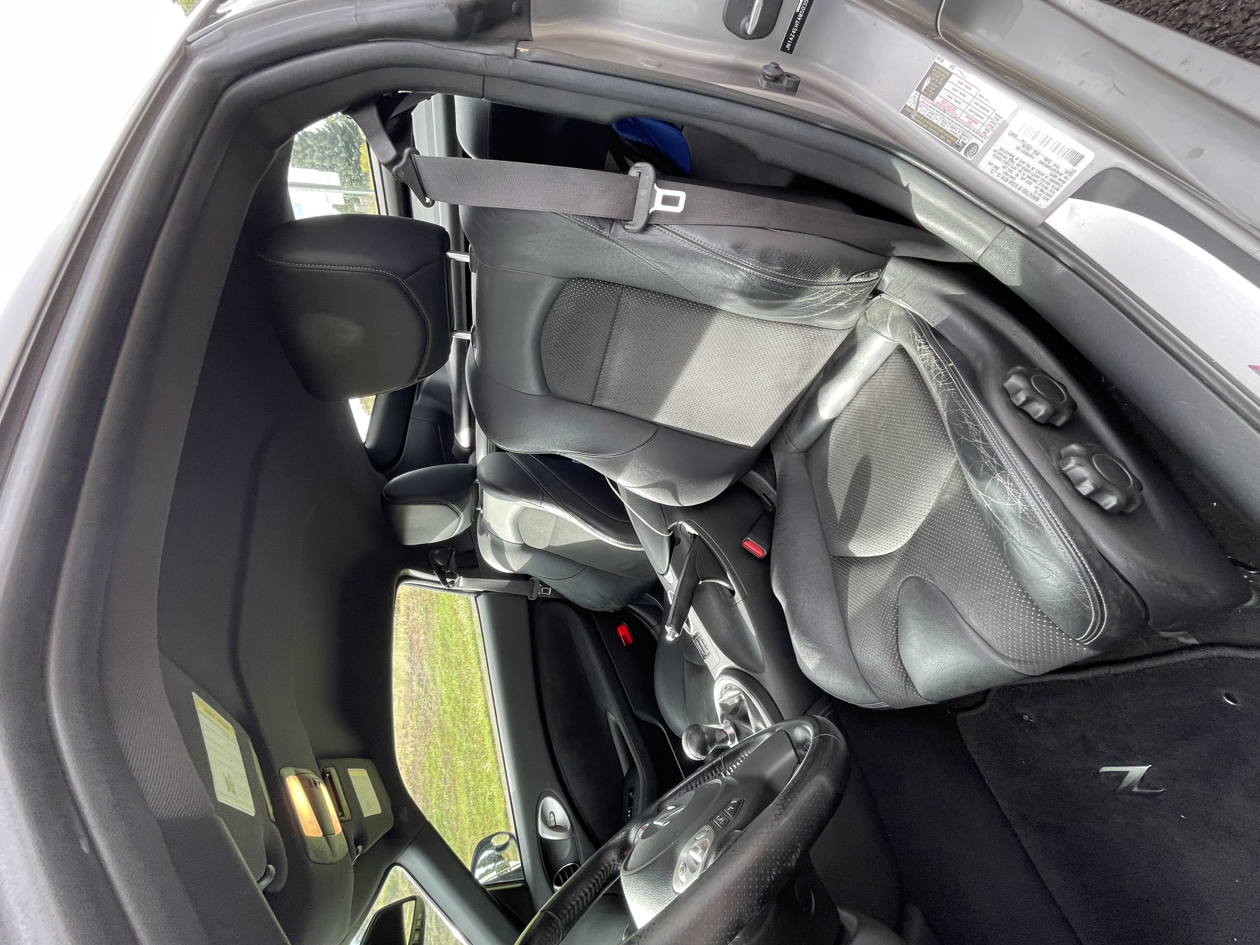 Used 2010 Nissan 370Z Touring w/ Sport Pkg RWD image 16