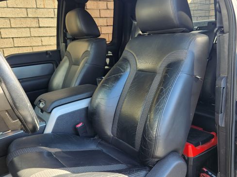 Used 2010 Ford F150 Raptor image 5