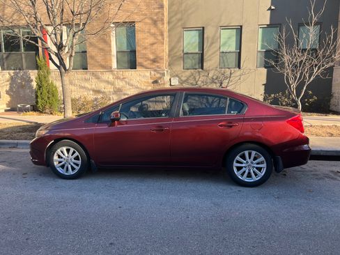 Used 2012 Honda Civic EX-L image 1
