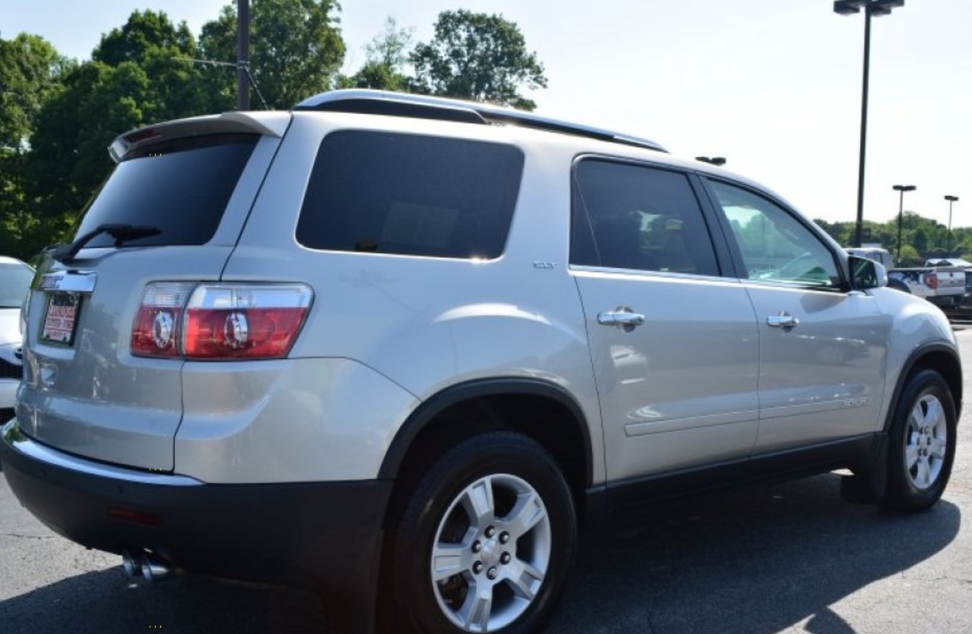 Used 2008 GMC Acadia SLT AWD/4WD image 1