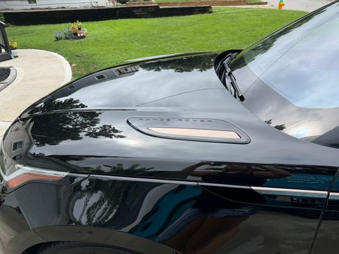 Used 2019 Land Rover Range Rover Velar R-Dynamic HSE AWD/4WD image 2