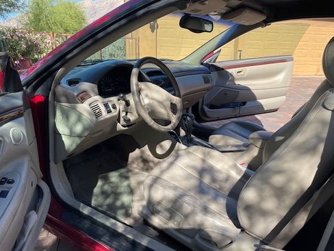 Used 2000 Toyota Solara SLE image 4