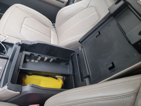 Used 2020 Ford Expedition Max Limited image 15