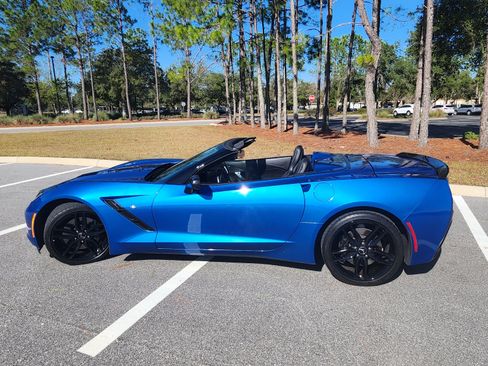 Used 2015 Chevrolet Corvette Stingray Convertible w/ 3LT Preferred Equipment Group image 9
