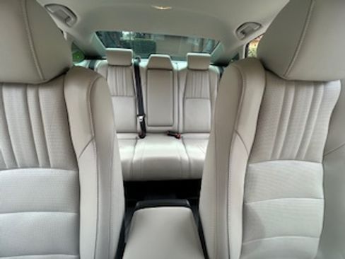 Used 2022 Honda Accord EX-L image 13